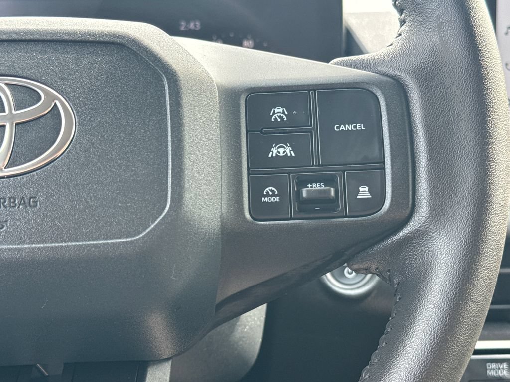 Used 2026 Toyota RAV4 XLE Premium AWD/4WD image 21