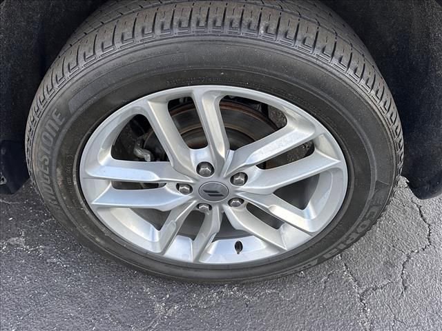 Used 2023 Dodge Durango GT image 35