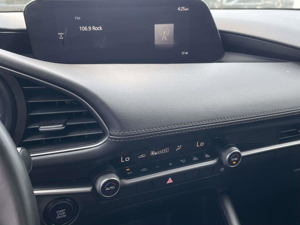 Used 2024 MAZDA MAZDA3 s image 16