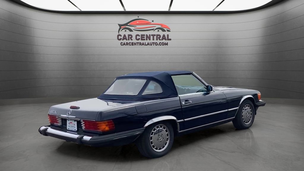 Used 1988 Mercedes-Benz 560 SL image 5