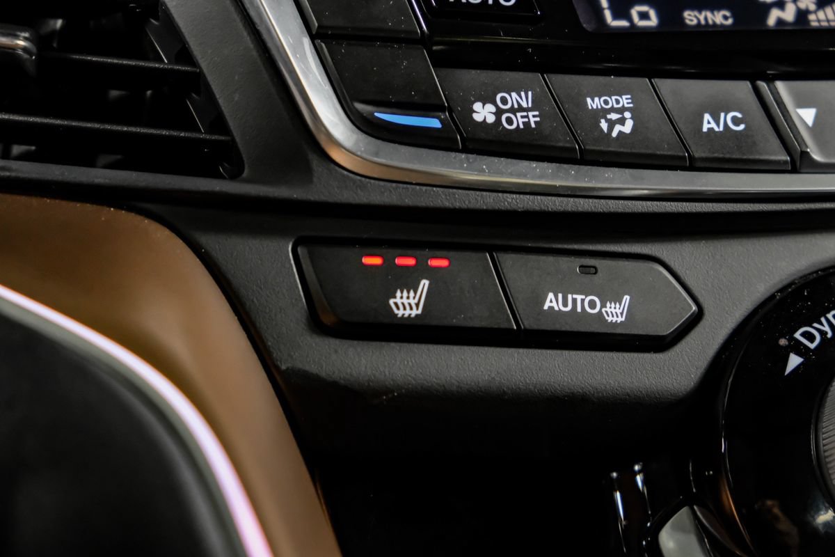 Used 2021 Acura TLX w/ Technology Package AWD/4WD image 25
