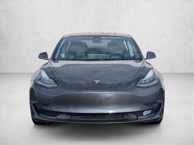 Used 2018 Tesla Model 3 Mid Range image 2