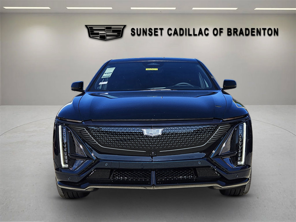 New 2026 Cadillac Lyriq V AWD/4WD image 2