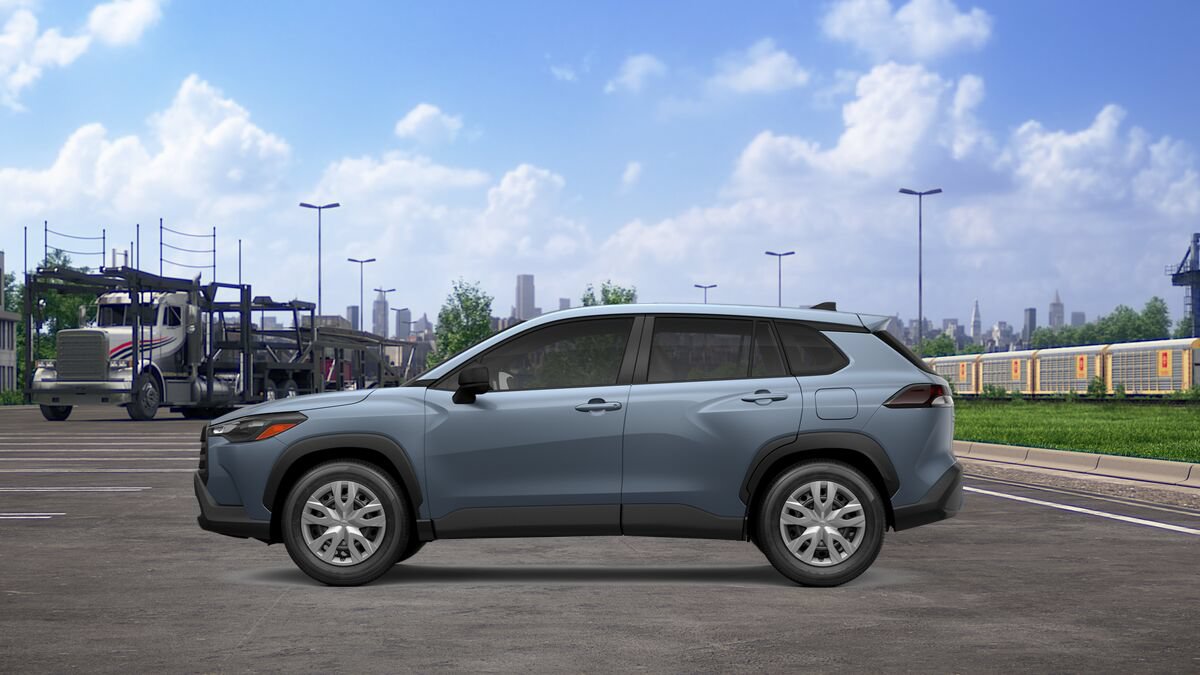 New 2026 Toyota Corolla Cross L FWD image 4