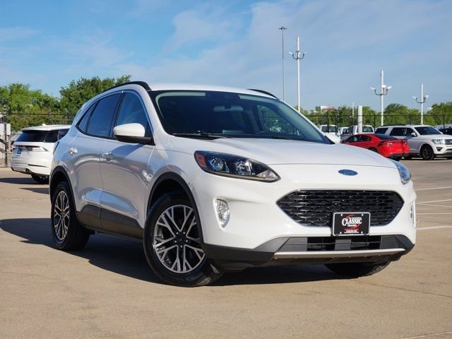 Used 2020 Ford Escape SEL video 2