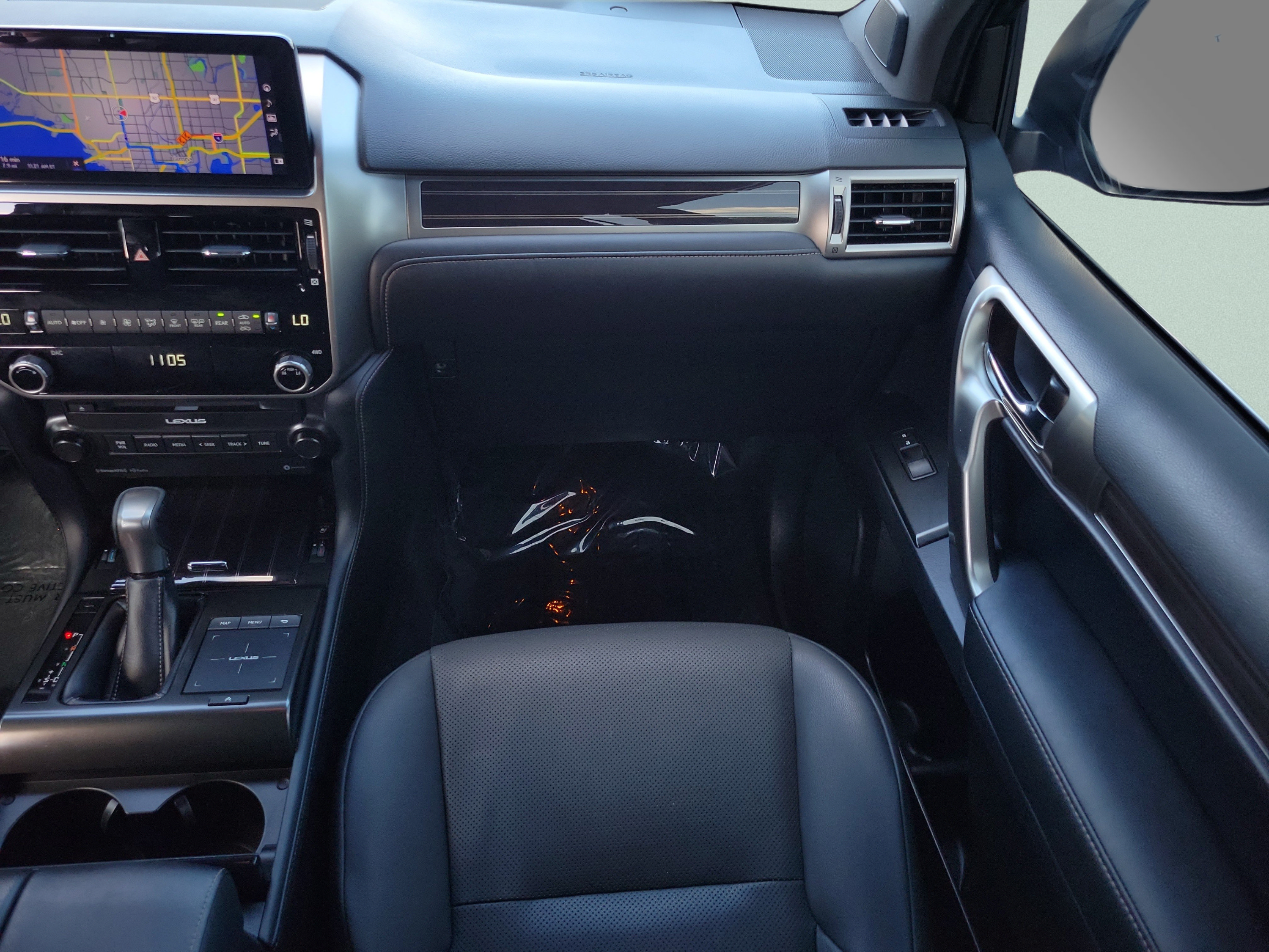 Used 2022 Lexus GX 460 Premium w/ Premium Package AWD/4WD image 18