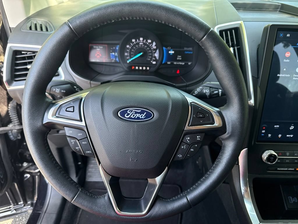 Used 2024 Ford Edge Titanium AWD/4WD image 25