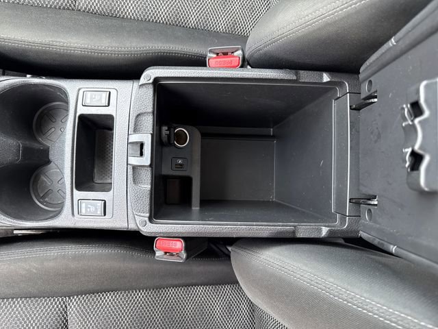 Used 2022 Nissan Rogue Sport SV image 26