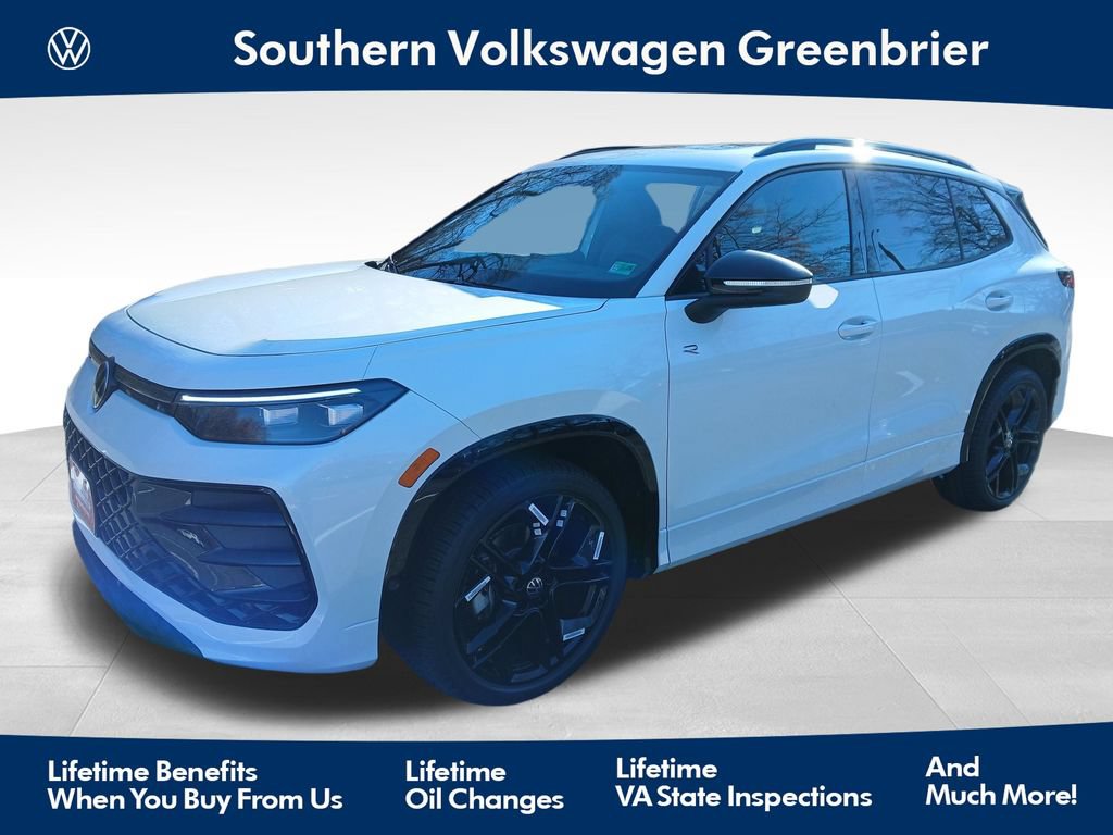 New 2026 Volkswagen Tiguan SE R-Line FWD image 1