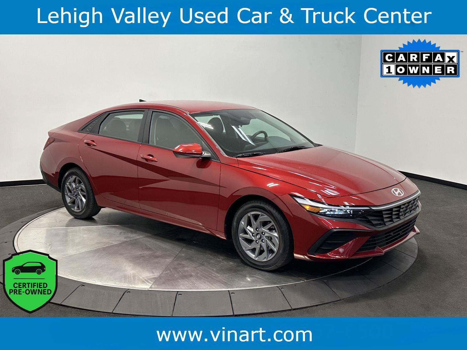 Certified 2024 Hyundai Elantra SEL FWD image 1