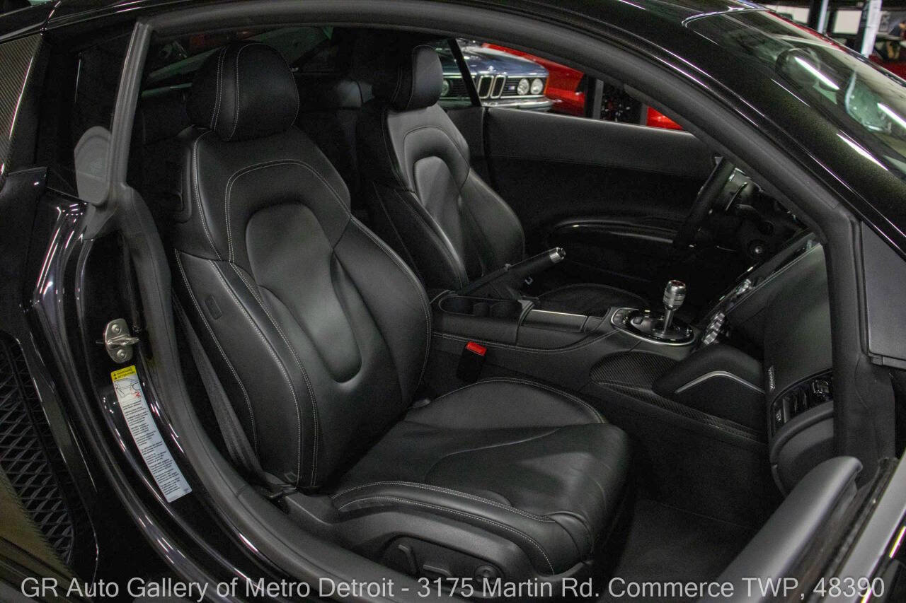Used 2015 Audi R8 V10 image 39