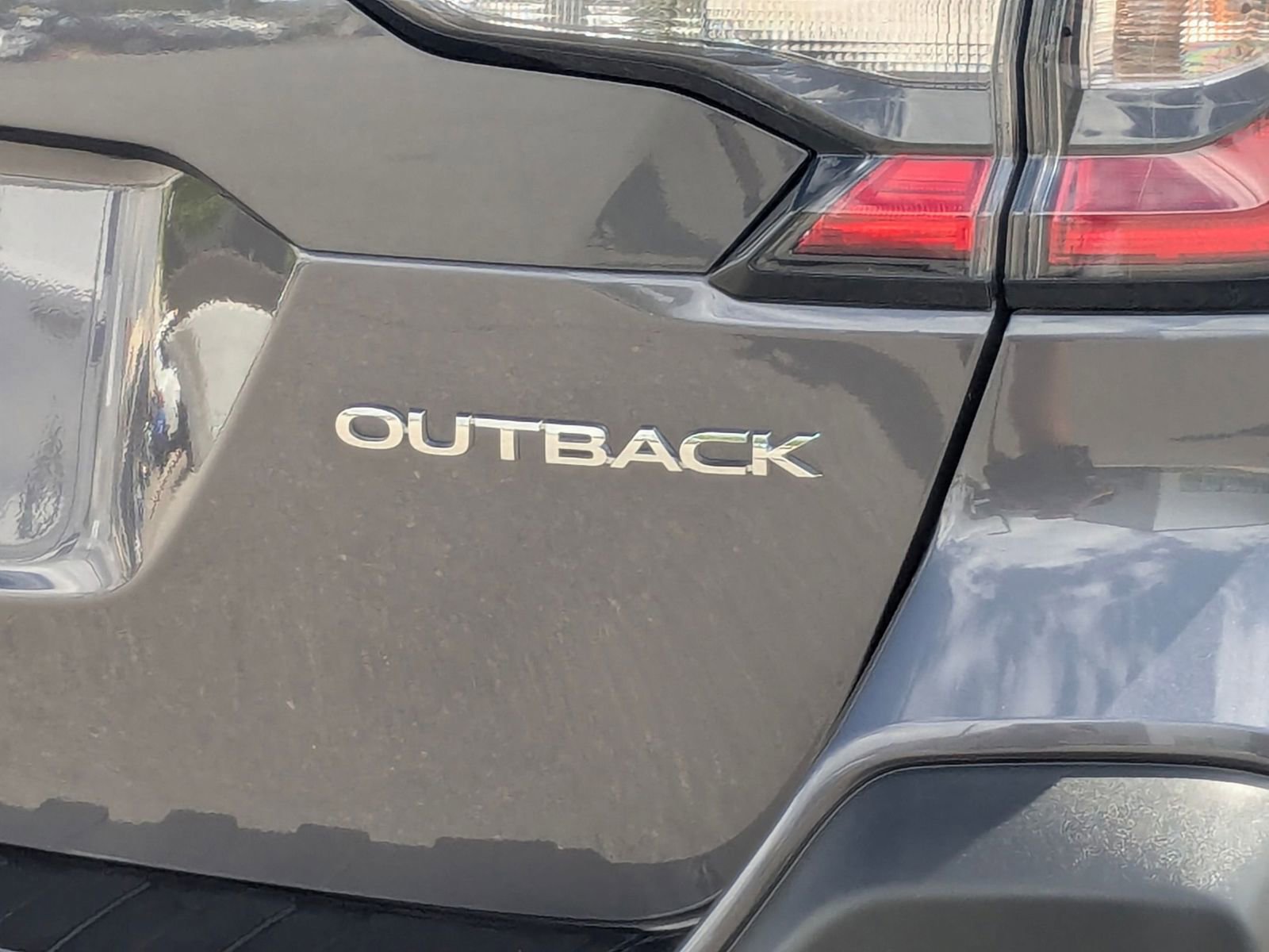 Used 2025 Subaru Outback Limited AWD/4WD image 24