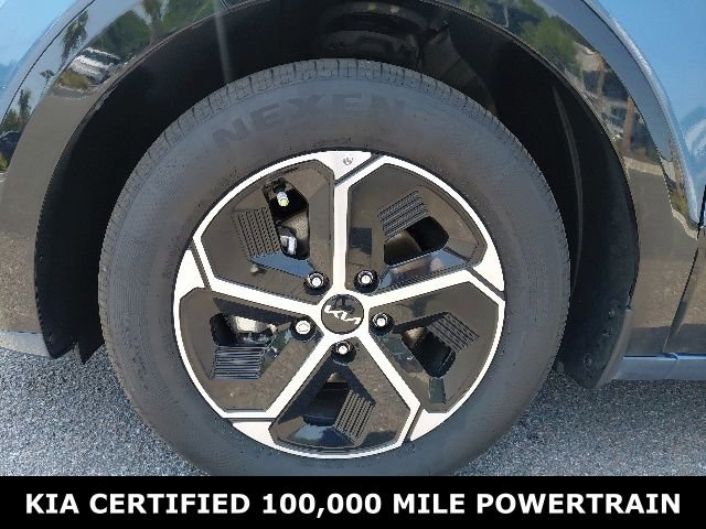 Certified 2025 Kia Niro SX FWD image 10