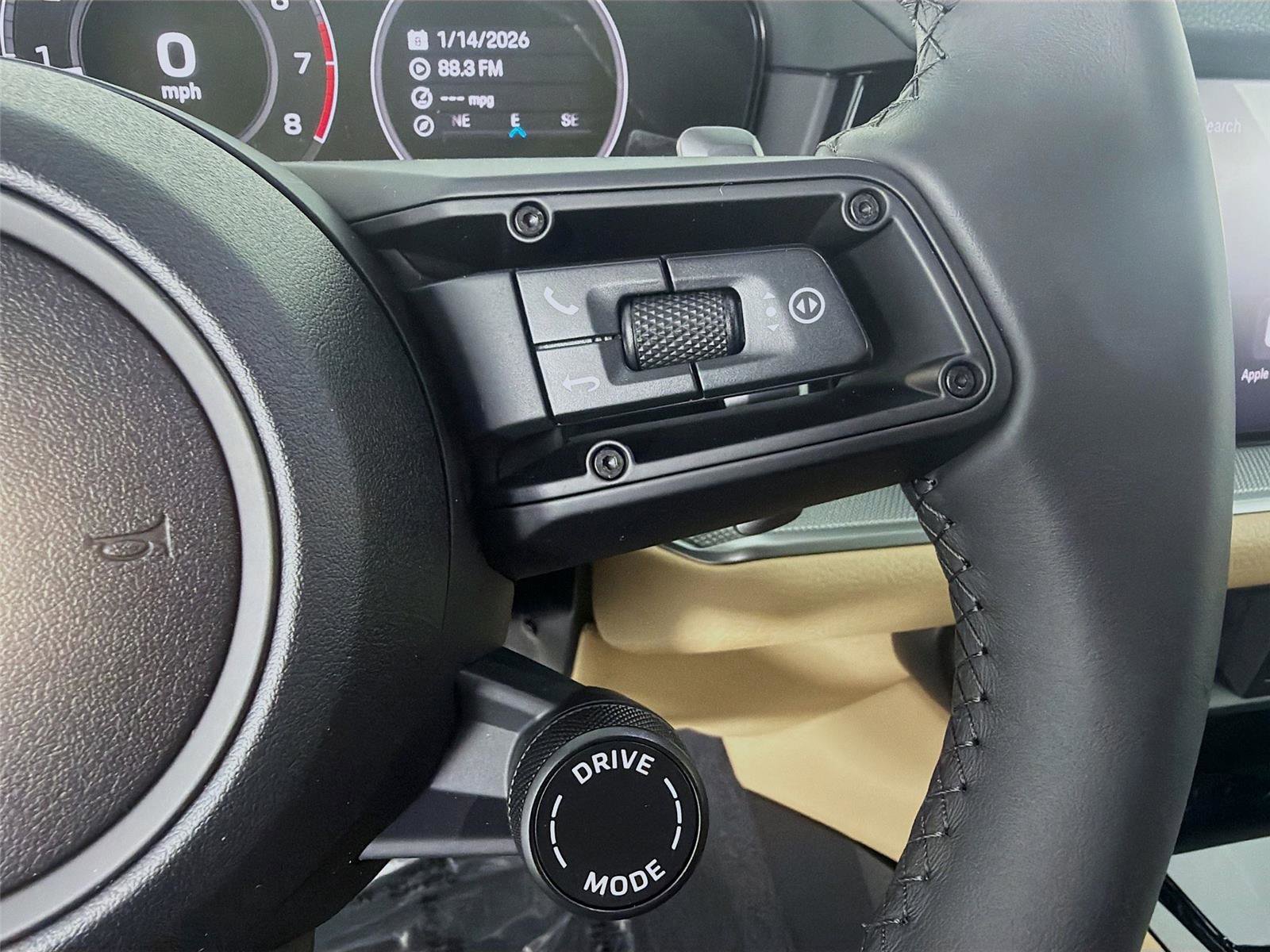 New 2026 Porsche Cayenne image 14