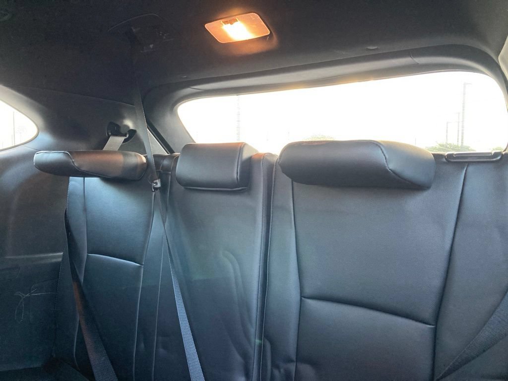 Used 2025 Toyota Highlander XSE AWD/4WD image 12