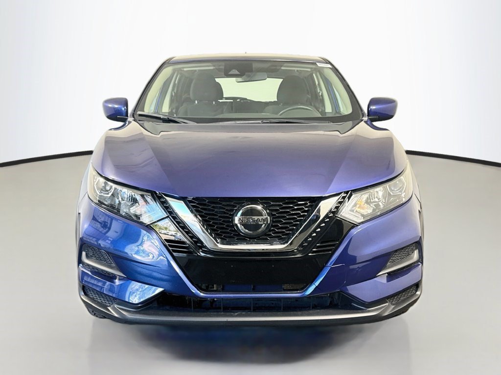 Used 2020 Nissan Rogue Sport S w/ Appearance Package FWD image 2