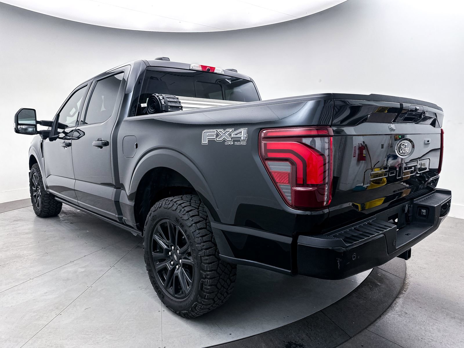 Used 2024 Ford F150 Platinum w/ Equipment Group 702A High image 17