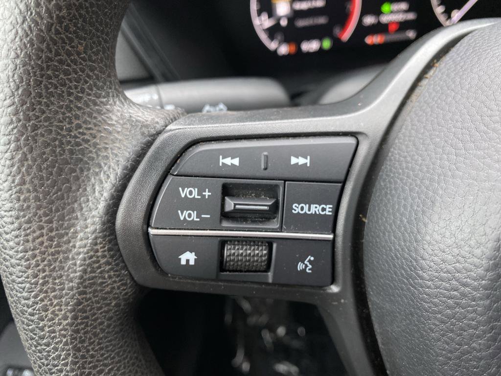 Used 2023 Honda CR-V EX image 29