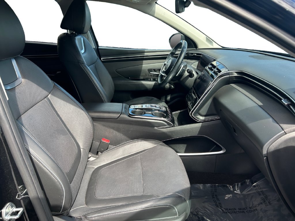 Used 2023 Hyundai Tucson Limited AWD/4WD image 16