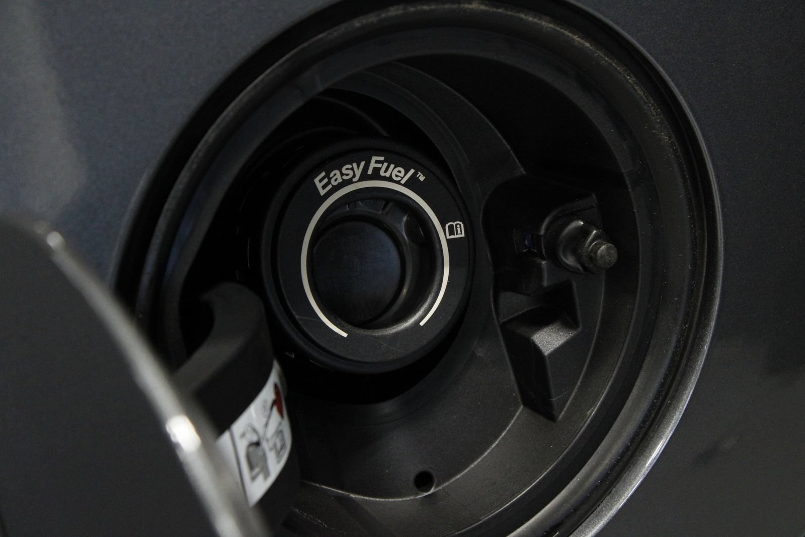 Used 2024 Ford Mustang Dark Horse RWD image 22