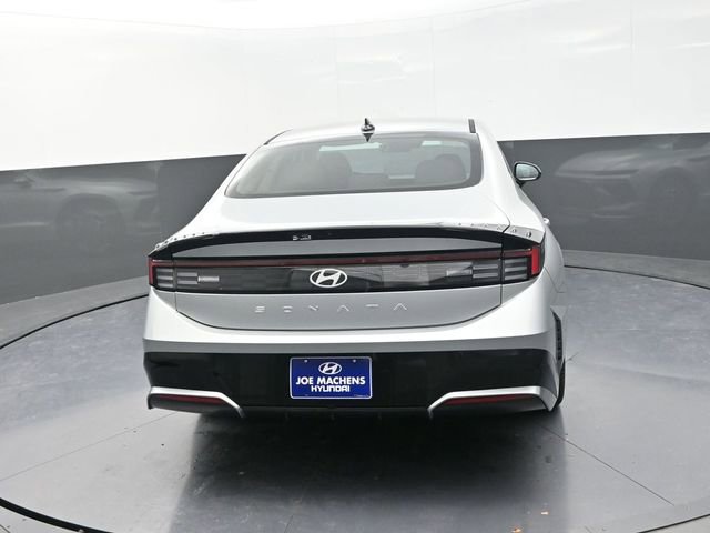 New 2026 Hyundai Sonata SEL FWD image 7