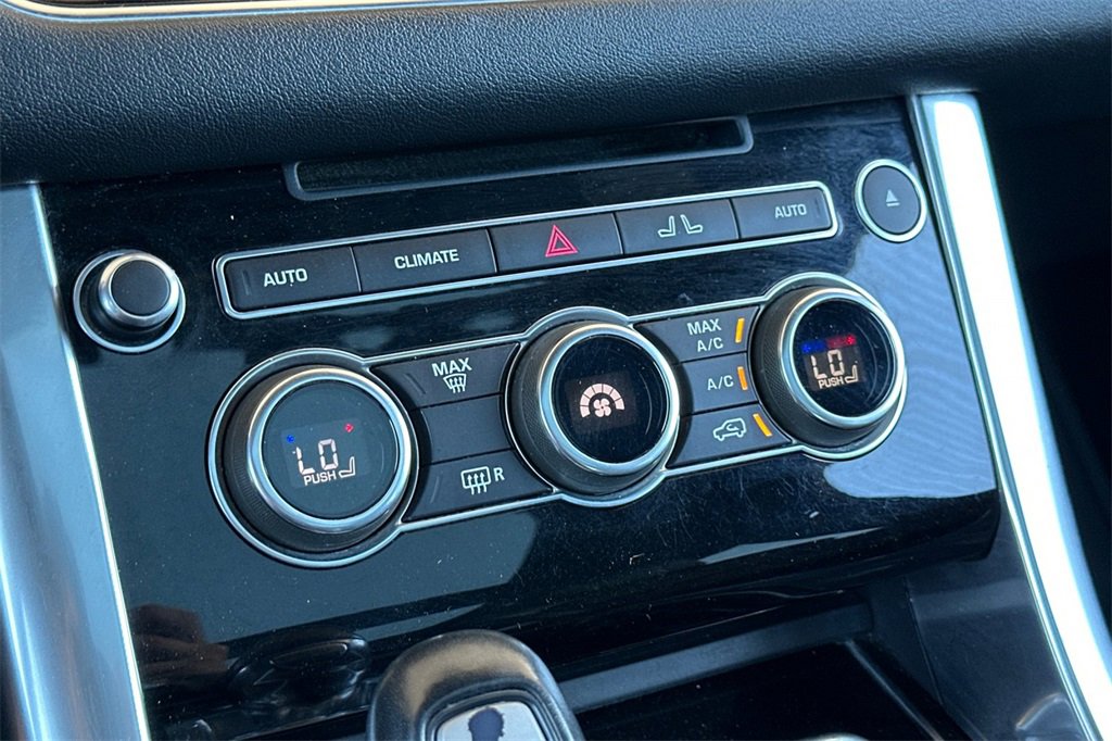 Used 2016 Land Rover Range Rover Sport Supercharged image 22