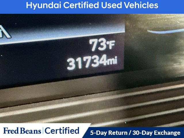 Certified 2025 Hyundai Venue SEL FWD image 27