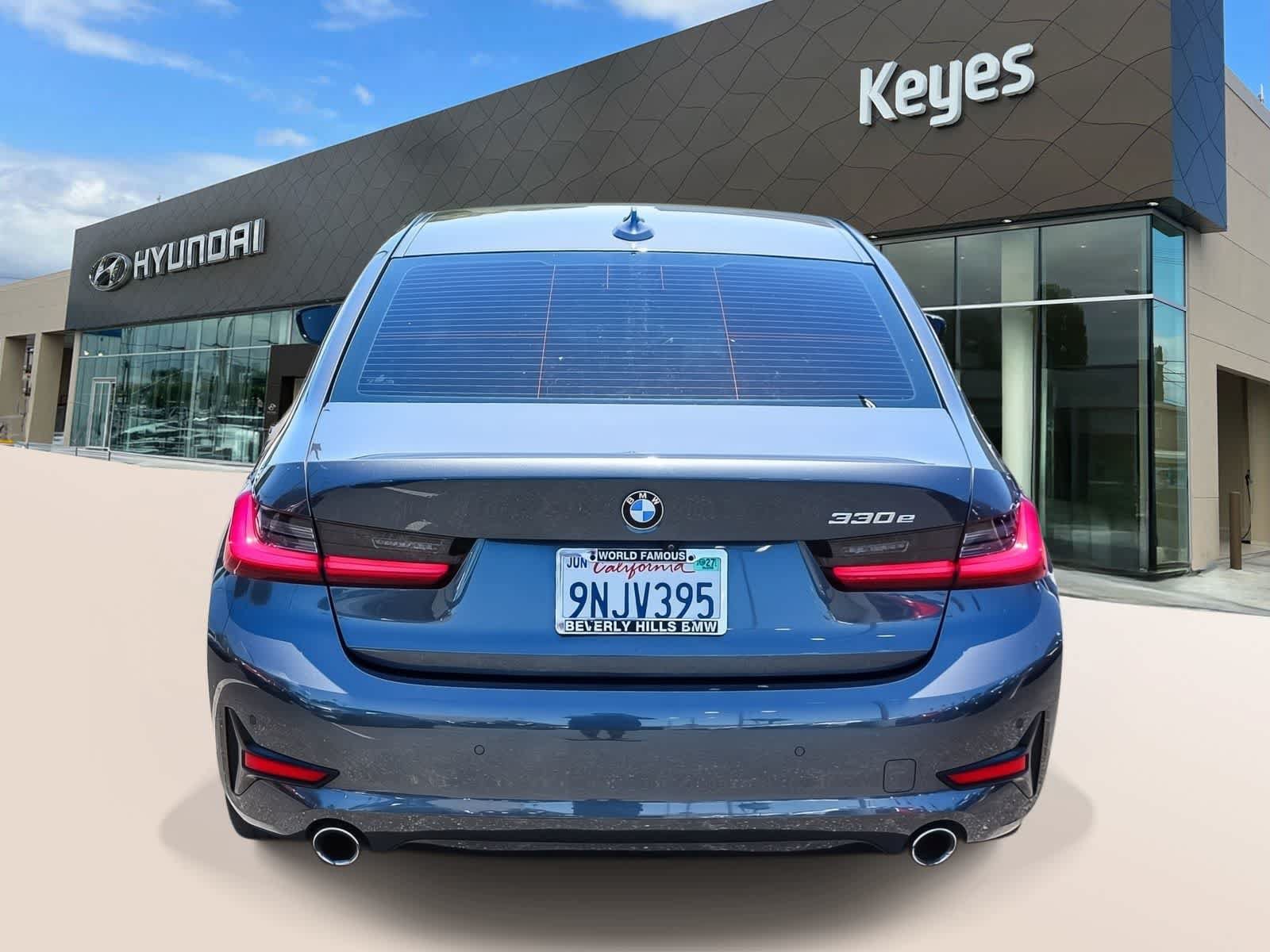 Used 2021 BMW 330e w/ Convenience Package RWD image 6