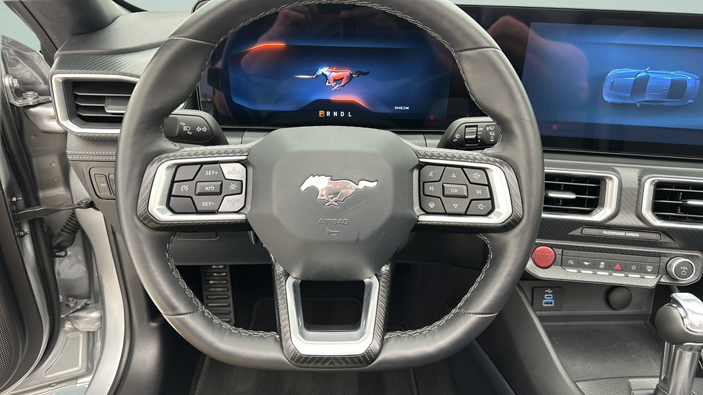 Used 2025 Ford Mustang Premium RWD image 18