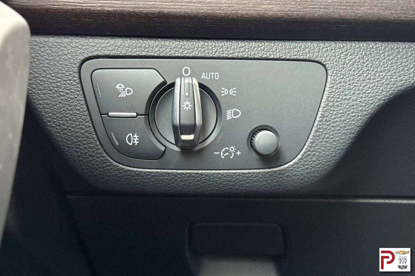 Used 2024 Audi Q5 2.0T Premium Plus image 31