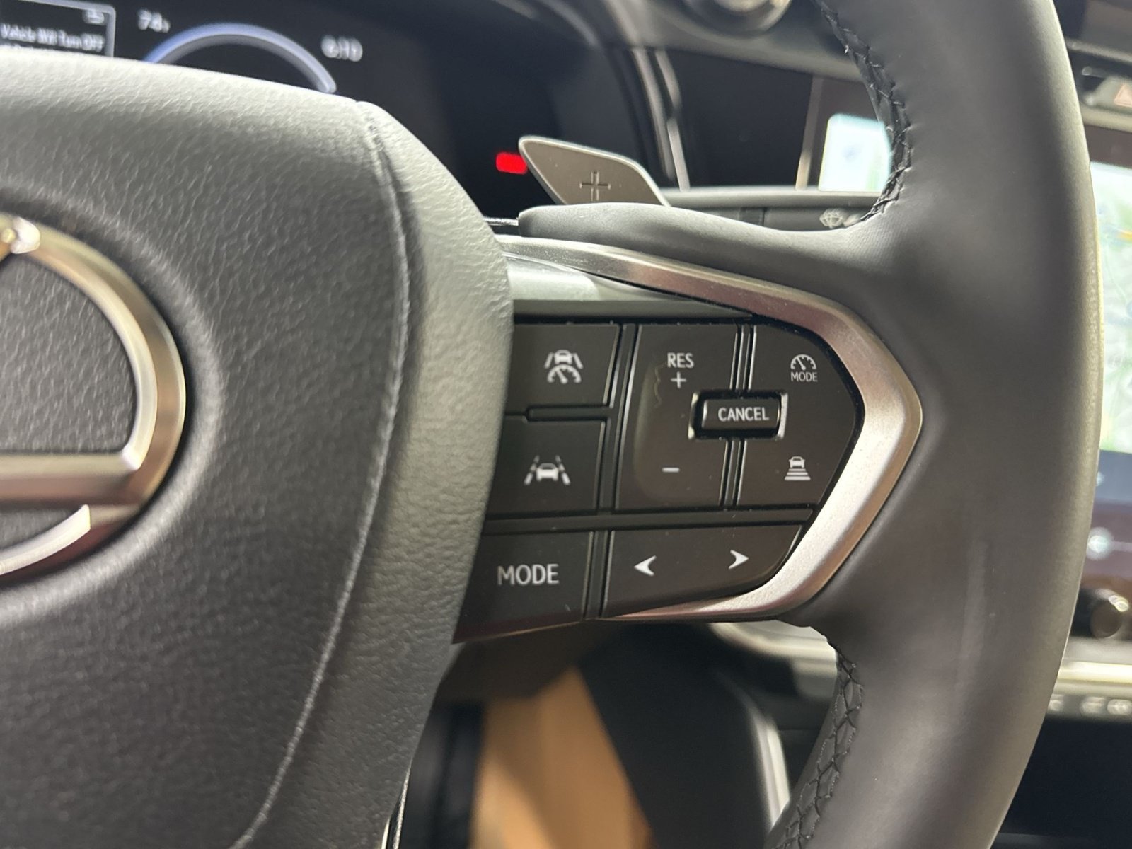 Used 2024 Lexus RZ 300e Premium w/ Accessory Package (Z1) FWD image 44