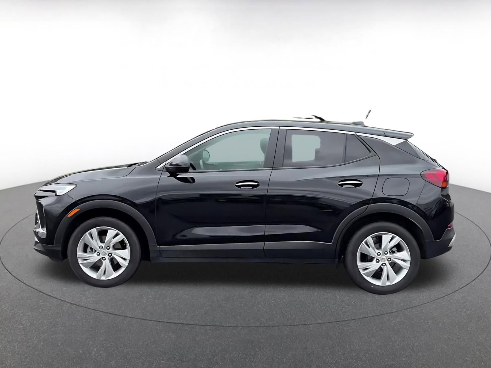Used 2025 Buick Encore GX Preferred image 9