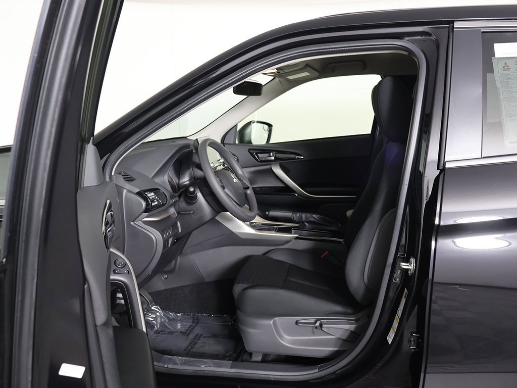 New 2026 Mitsubishi Eclipse Cross LE image 24