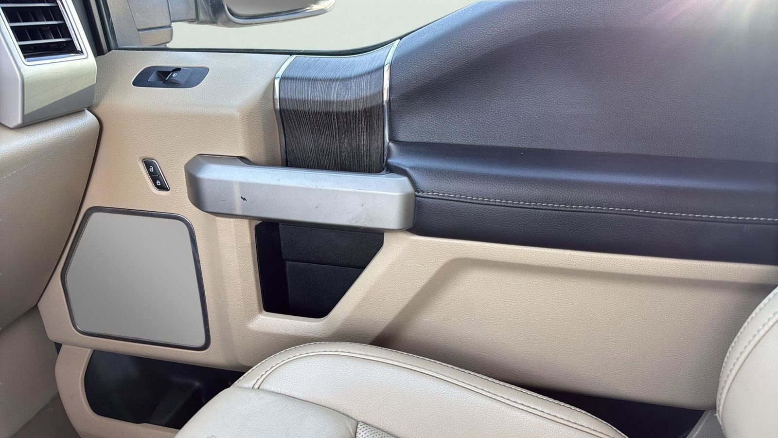 Used 2021 Ford F450 Lariat w/ Lariat Ultimate Package image 24