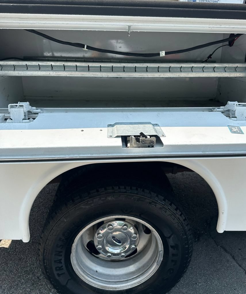 Used 2018 Ford F350 XLT w/ XLT Value Package AWD/4WD image 30