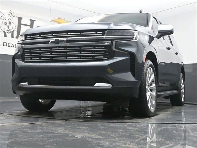 Used 2021 Chevrolet Suburban Premier w/ Premium Package image 63