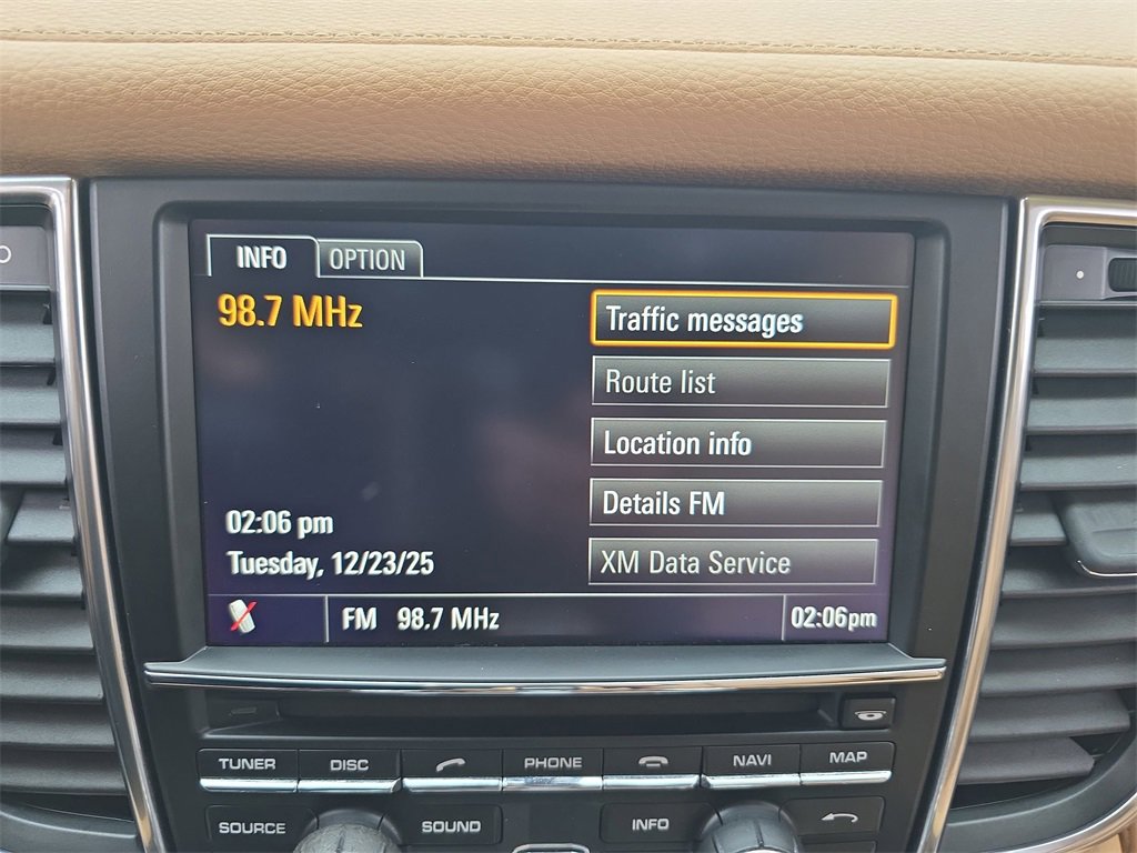 Used 2011 Porsche Panamera 4 image 24