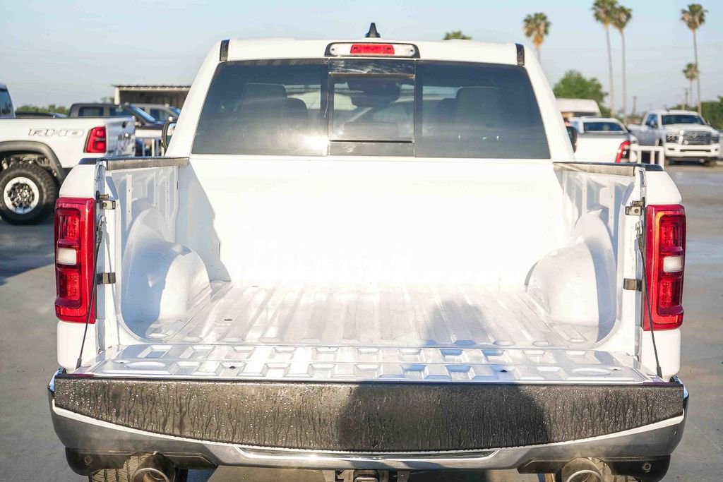 Used 2025 RAM 1500 Laramie image 26