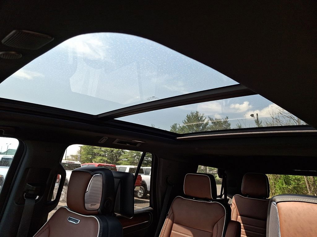 Certified 2023 GMC Yukon Denali Ultimate AWD/4WD image 15