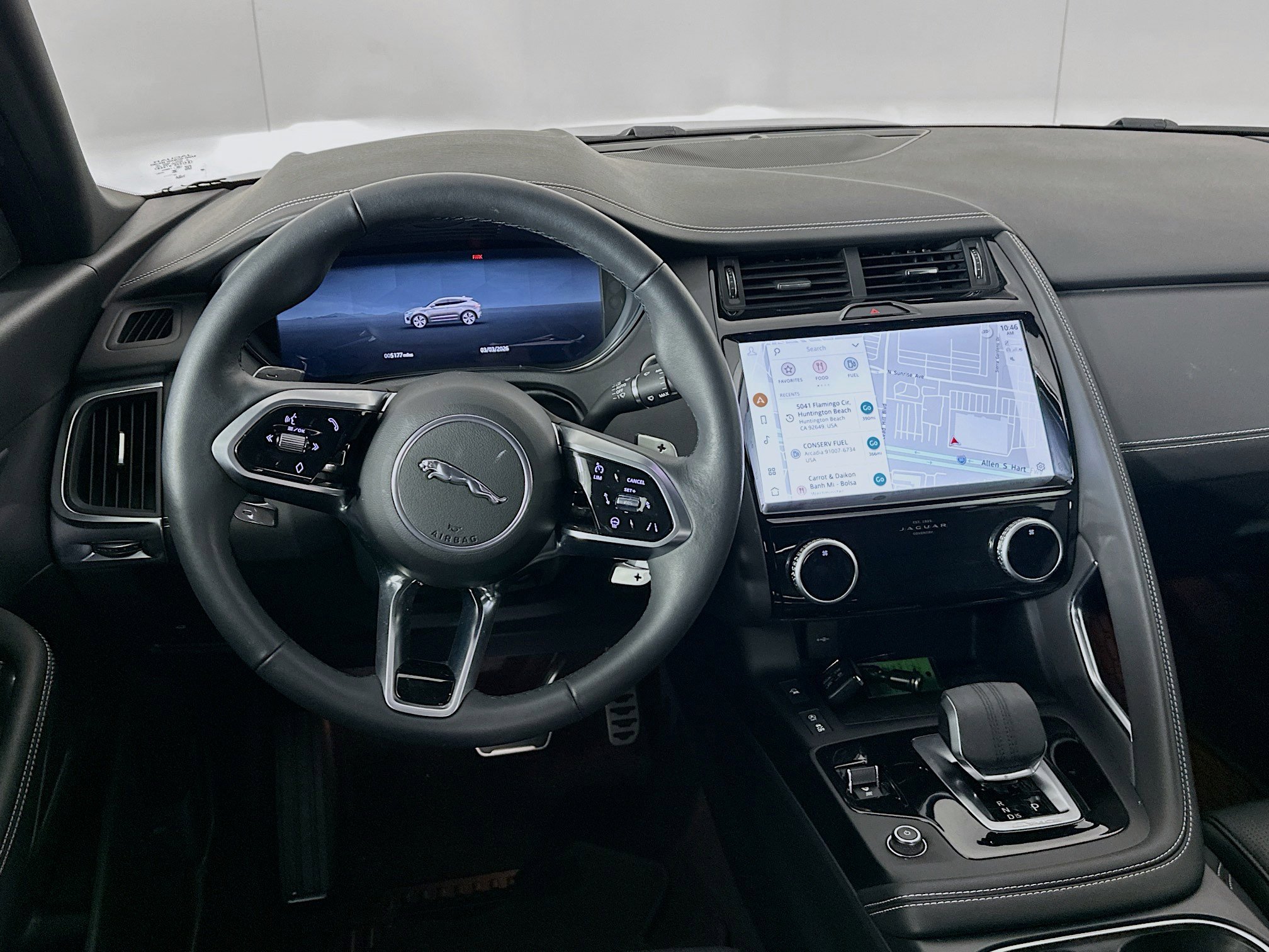 Used 2024 Jaguar E-PACE R-Dynamic SE image 17