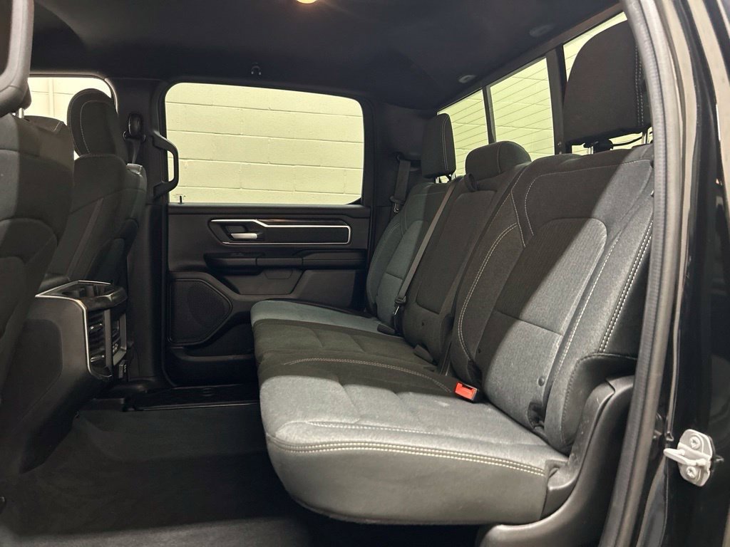 Used 2019 RAM 1500 Big Horn AWD/4WD image 9