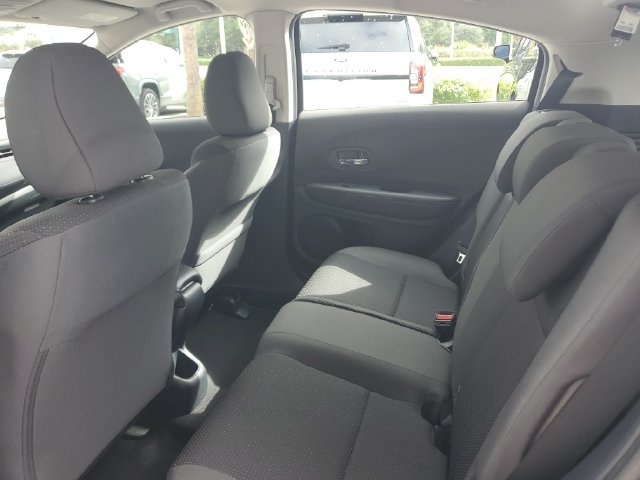 Used 2019 Honda HR-V LX image 14