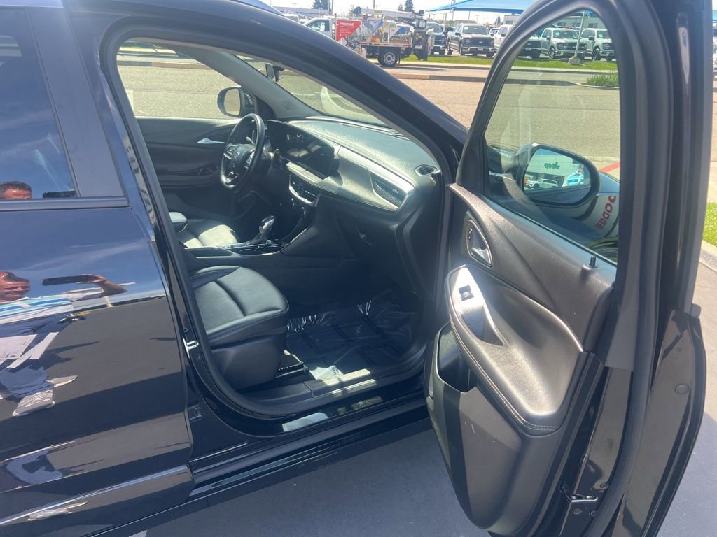 Used 2024 Buick Encore GX Sport Touring image 23