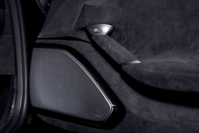 Used 2024 Ferrari Roma Spider image 57