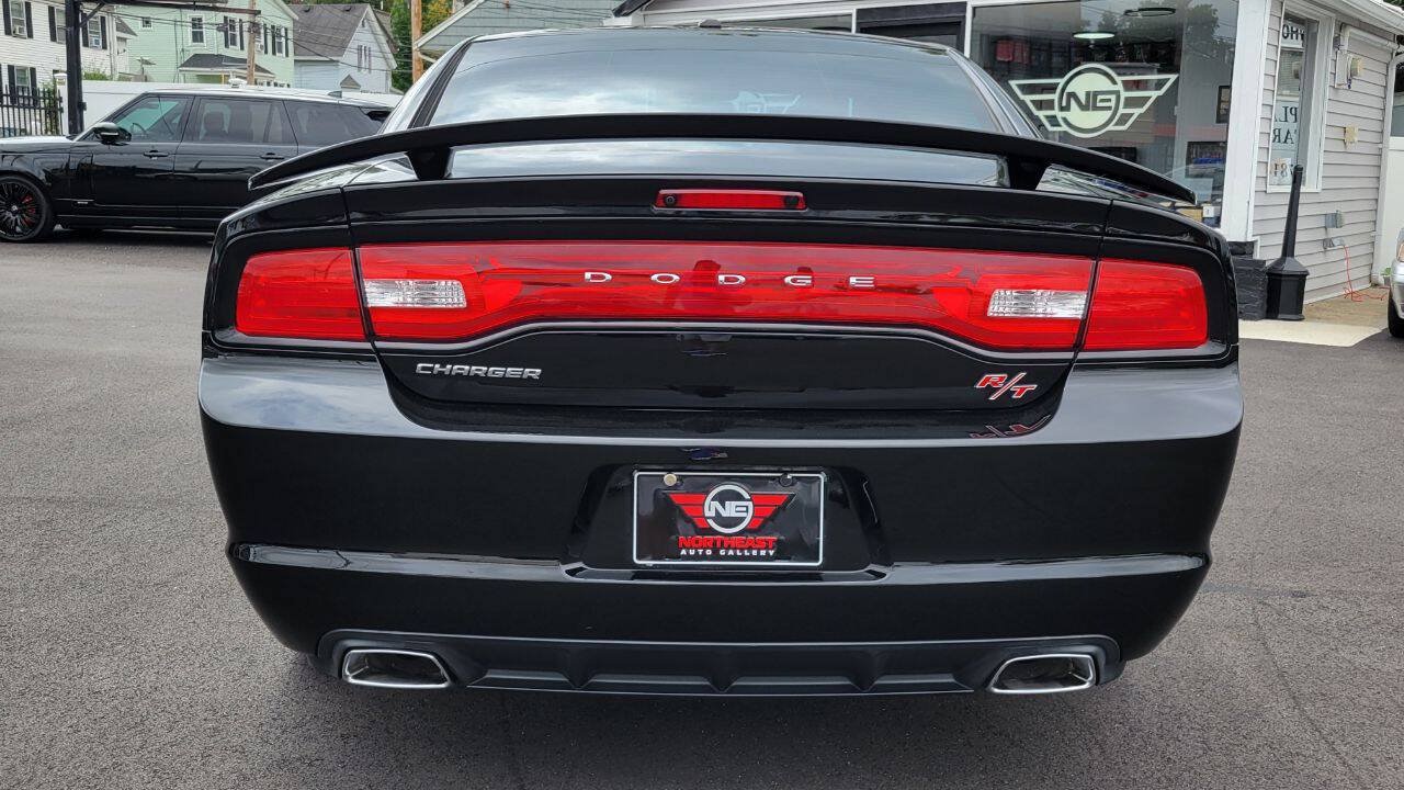 Used 2014 Dodge Charger R/T RWD image 7