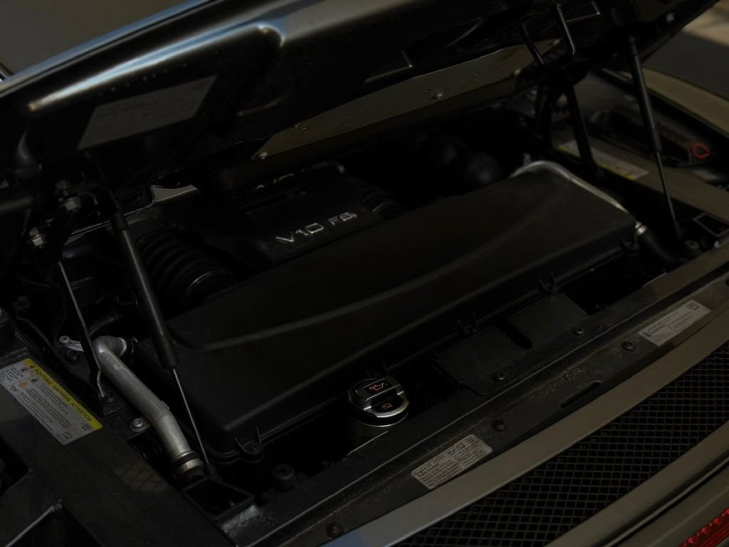Used 2012 Audi R8 V10 AWD/4WD image 39
