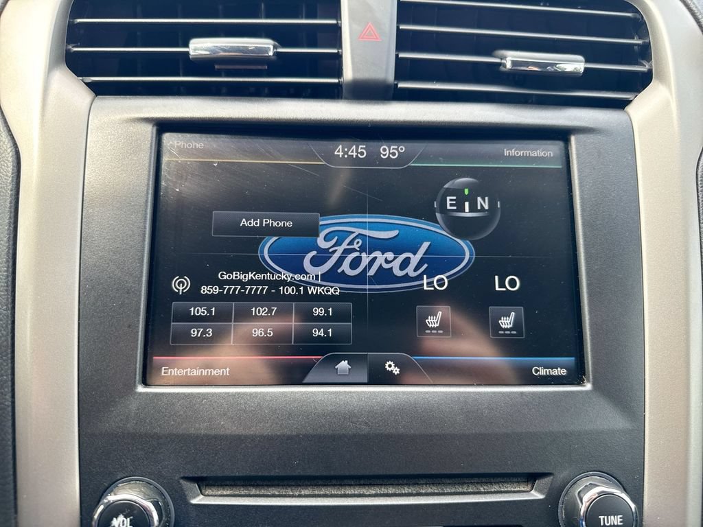 Used 2016 Ford Fusion SE w/ Equipment Group 202A FWD image 14