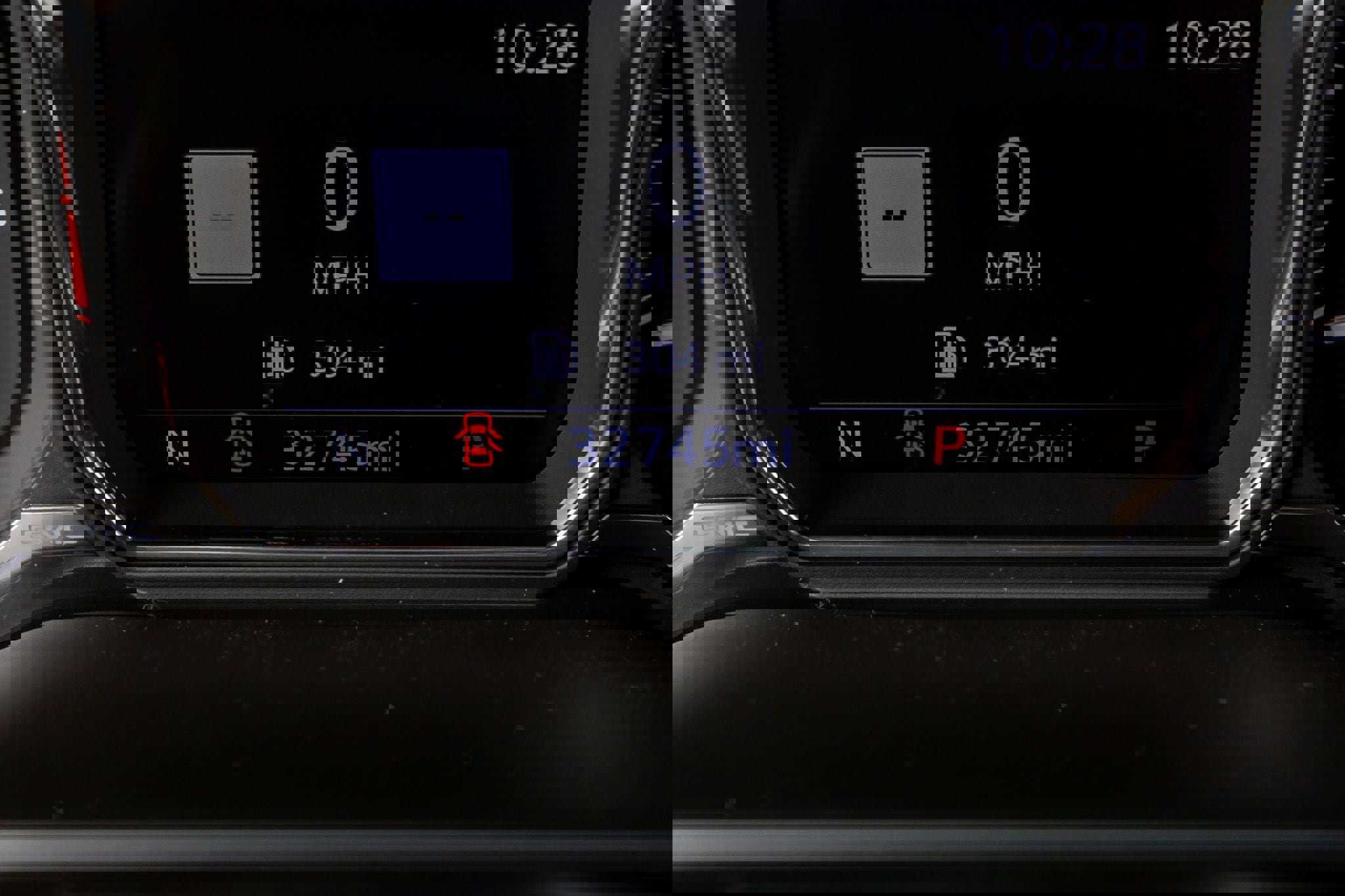 Used 2023 GMC Sierra 3500 Denali w/ Denali Ultimate Package image 21