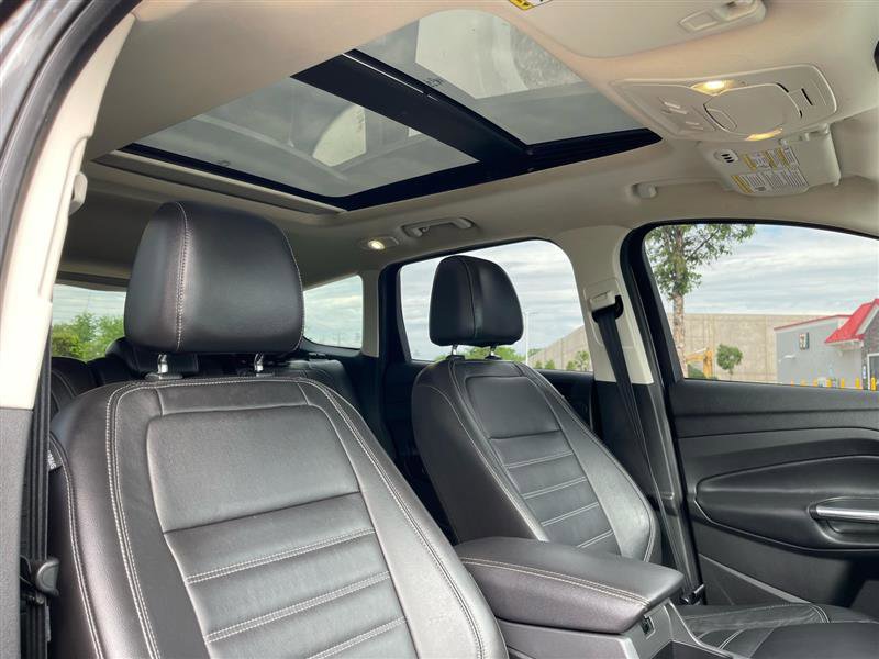 Used 2017 Ford Escape Titanium w/ Equipment Group 301A image 77