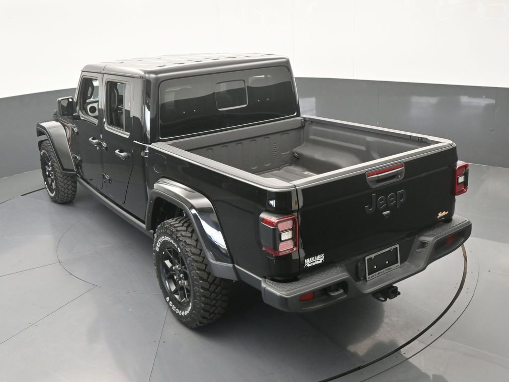 Used 2024 Jeep Gladiator Sport AWD/4WD image 45